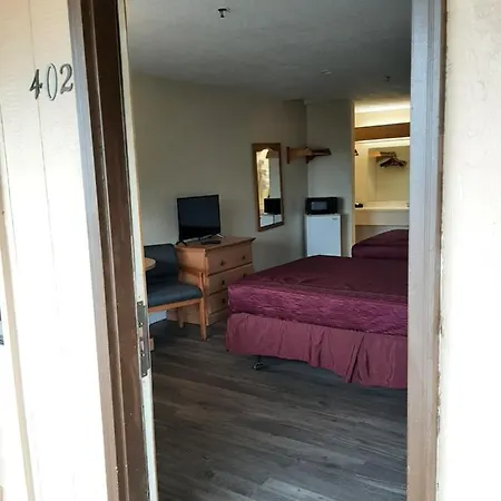 Centralia Inn-3
