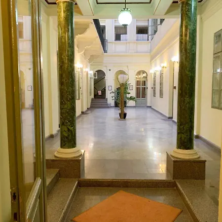 Kecskemeti Rooms-2