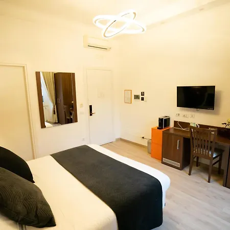 Archi Di Roma Guest House-2