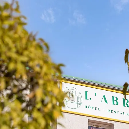 Hotel L'Abri-3