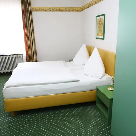 City Hotel-3