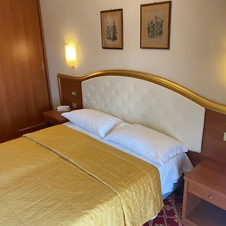 Hotel Milan Speranza Au Lac-3
