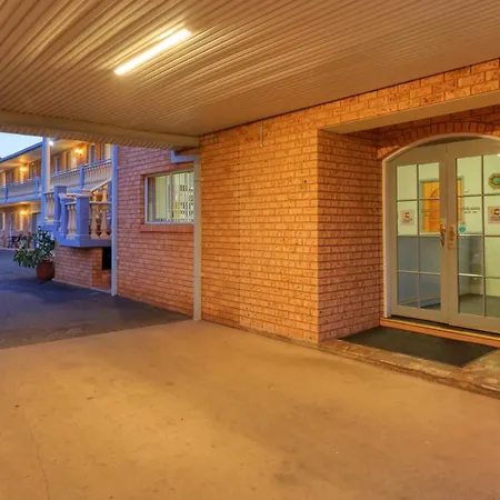 Blue Diamond Motor Inn-3