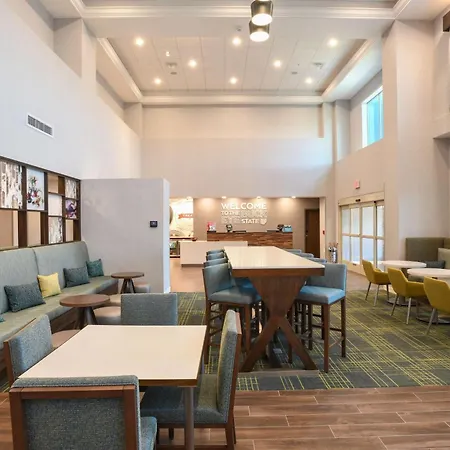 Hampton Inn & Suites Cincinnati Liberty Township-2