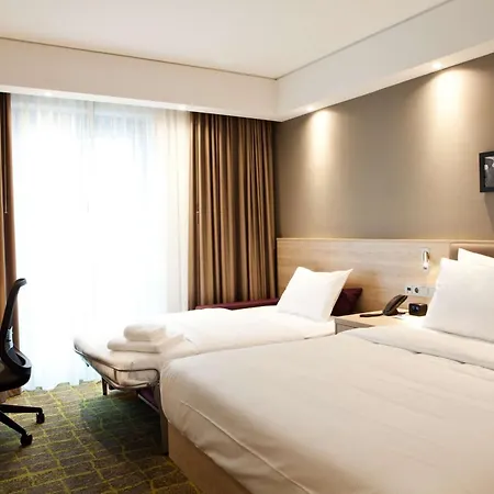 Hampton By Hilton Dortmund Phoenix See-3
