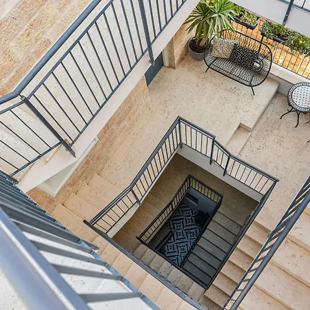 Villa Albi - Machne Yehuda Hotel-3