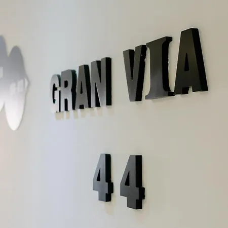 Hostal Gran Via 44-2