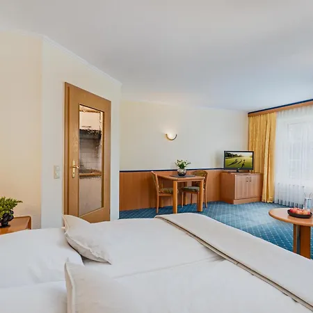 Hotel Riedenburg-2