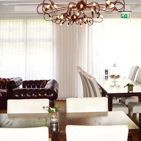 Hotel Huys van Heusden-3