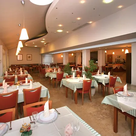 Hotel Flores-3