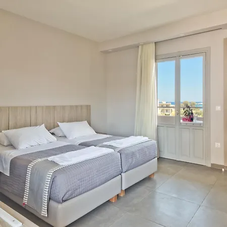 Parasol Luxury Hotel & Suites Adults Only-2