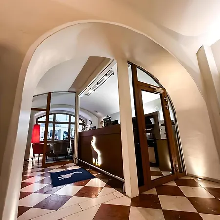 Hotel Elefant-3