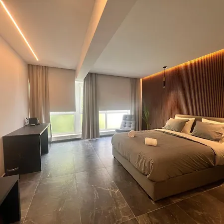 Signature Suites - Athens-2
