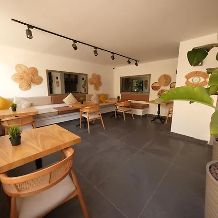 Mielo Lara Hotel-2