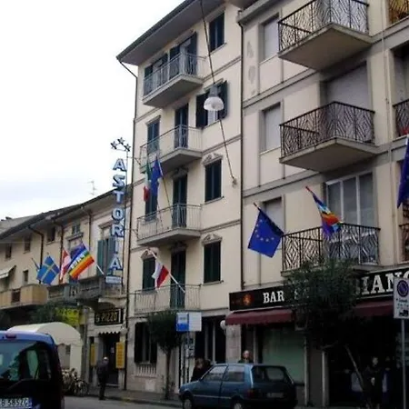 Hotel Astoria-3