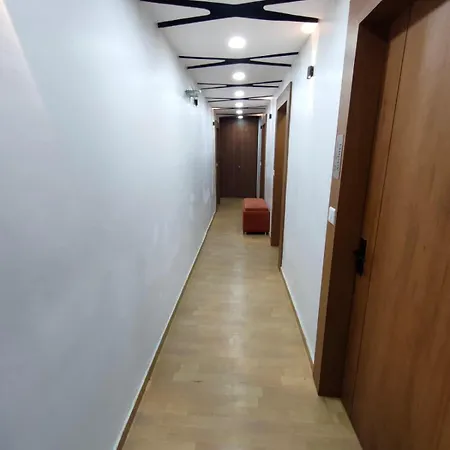 Hotel Happy Stay-3