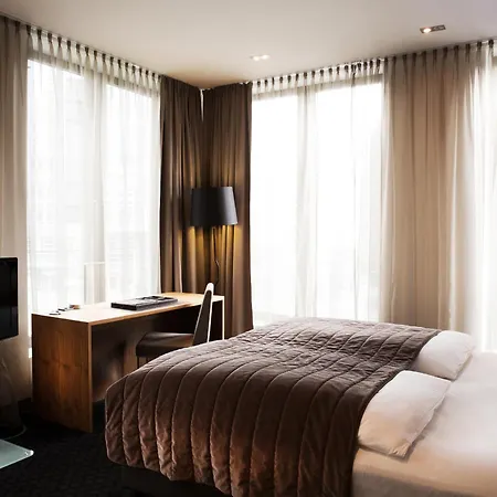 Cosmo Hotel Berlin Mitte-3