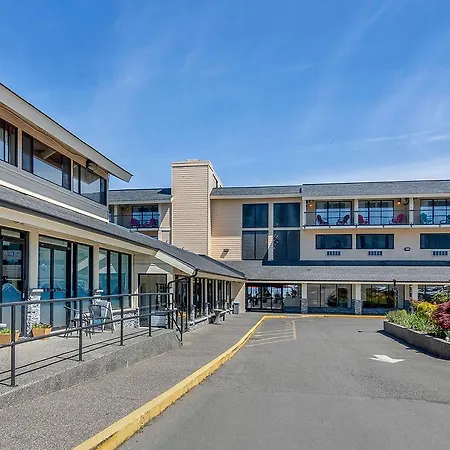 Bayside Oceanfront Resort-2