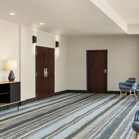 Holiday Inn Columbus-Hilliard By Ihg-2