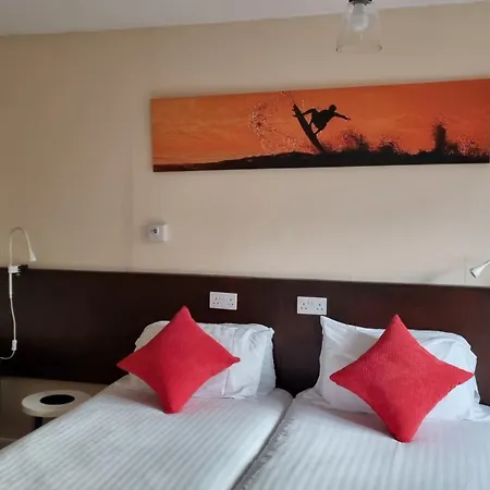 Cherry Lodge-2