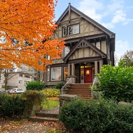 Hunter House Bed And Breakfast-2