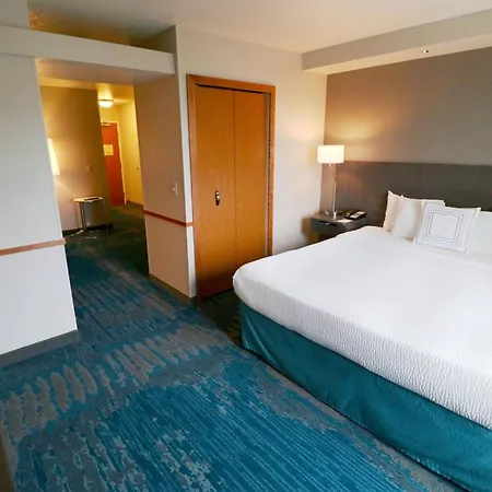 Fairfield Inn & Suites Des Moines Airport-2