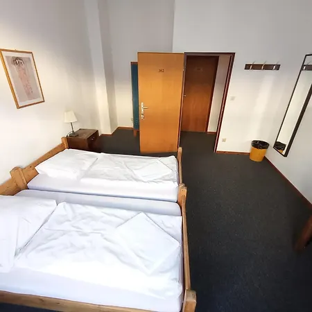 Die Fabrik - Hostel-3