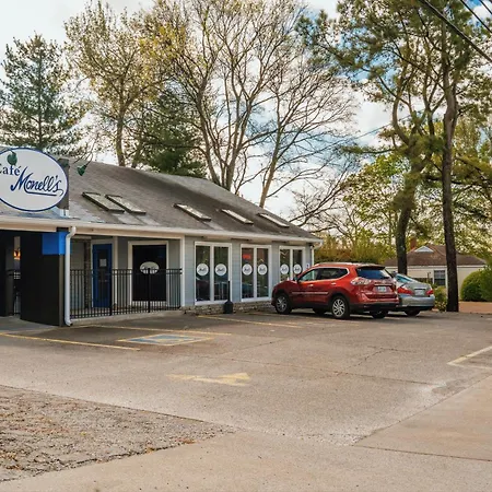 The Iris Motel-2
