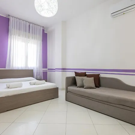 Thanit Rooms-2