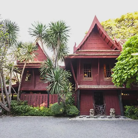 Episode 11 Hostel Sukhumvit-2