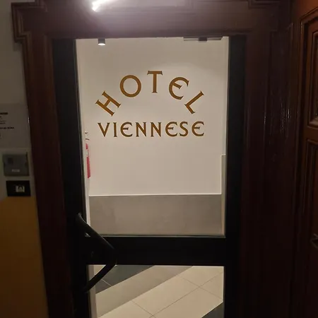 Hotel Viennese-2