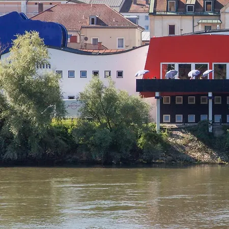 Rotel Inn-2