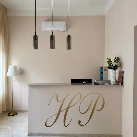 Hotel Pigalle-2