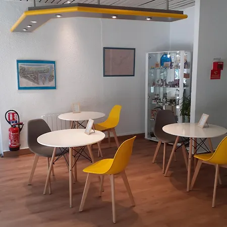 Egg Hotel - Hotel Les Gens De Mer Dieppe-2