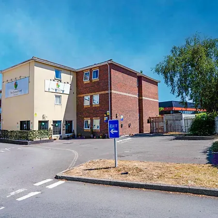 Go2 Gloucester Hotel By Oyo-2
