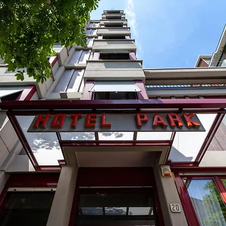 Park Hotel Meublé-3