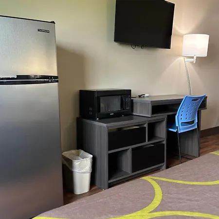 Super 8 By Wyndham Grayville-2