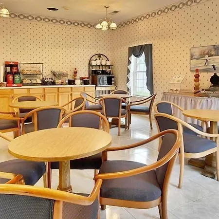 Bourbon Capital Inn-3