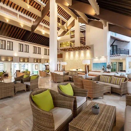 Buenaventura Grand Hotel & Great Moments-2