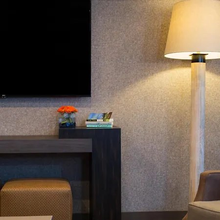 Hotel Azure-2