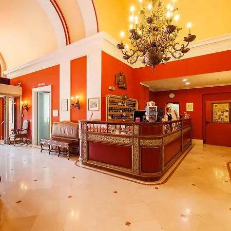 Hotel Regina-3