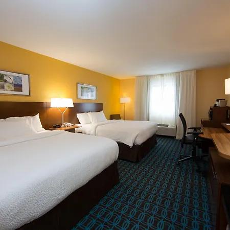 Fairfield Inn & Suites Burlington-3