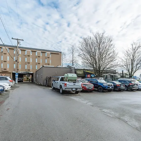 Best Western Plus Vancouver Airport Hotel-2