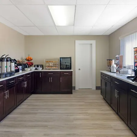 Microtel Inn & Suites By Wyndham Florence-2