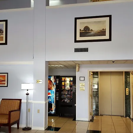 Americas Hotel - El Paso Airport / Medical Center-3