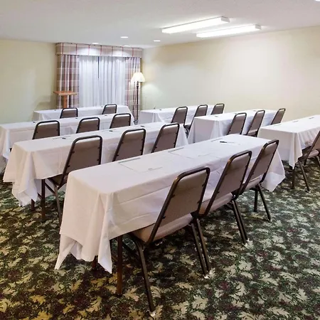 Country Inn & Suites By Radisson, Hiram, Ga-3