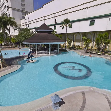 Waterfront Cebu City Hotel & Casino-3