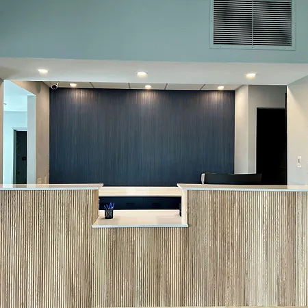 Spark By Hilton Wichita East-2