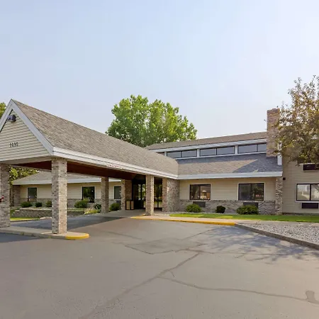 Quality Inn Oshkosh Aviation Park-2