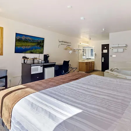 Surestay Hotel By Best Western Twin Falls-3